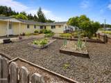 560 Siletz River Dr - Photo 5