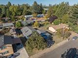 925 Viewmont Avenue - Photo 35