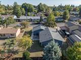 925 Viewmont Avenue - Photo 36