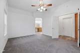 1050 Peacock Street - Photo 20