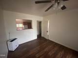 6721 Rhododendron Avenue - Photo 11