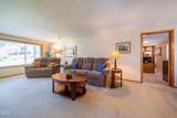2840 Summer Street - Photo 10