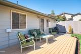 2840 Summer Street - Photo 28