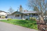 2840 Summer Street - Photo 3