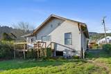 215 Cypress Avenue - Photo 14