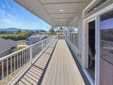5294 Voyage Avenue - Photo 40
