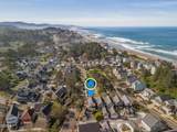 617 27th Way - Photo 9