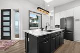 560 Green Drive - Photo 8