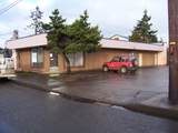 1105 Ivy Avenue - Photo 2