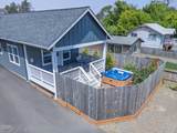 2631 Quay Avenue - Photo 35