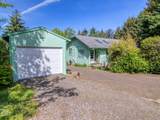 2711 Hemlock Drive - Photo 2