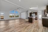 8390 Highland Road - Photo 15