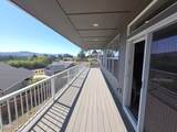 5294 Voyage Avenue - Photo 33