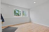 805 Crescent Place - Photo 33