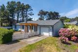 315 El Pino Avenue - Photo 2