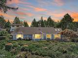 1050 Norwood Drive - Photo 3