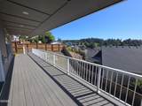 5294 Voyage Avenue - Photo 35