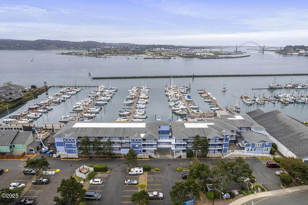 890 Bay Boulevard - Photo 1