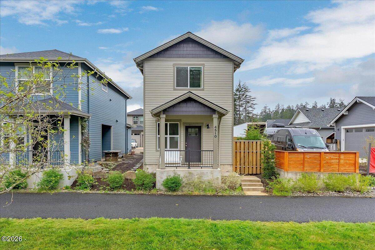 4510 Harborton Street - Photo 1