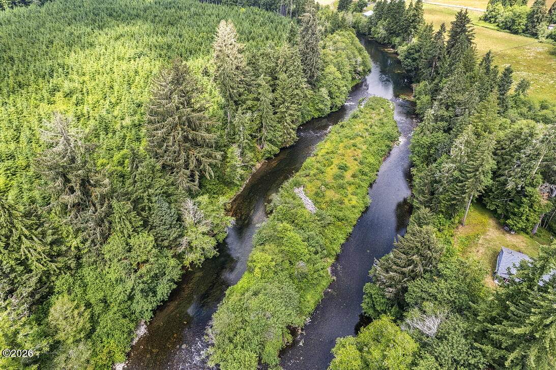 TL 203 Siletz River - Photo 1