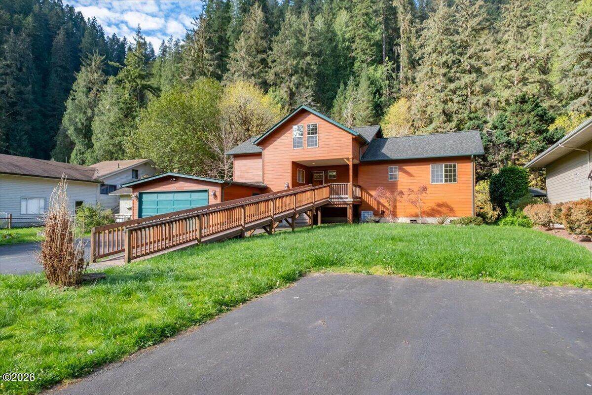 278 Bain Drive - Photo 1