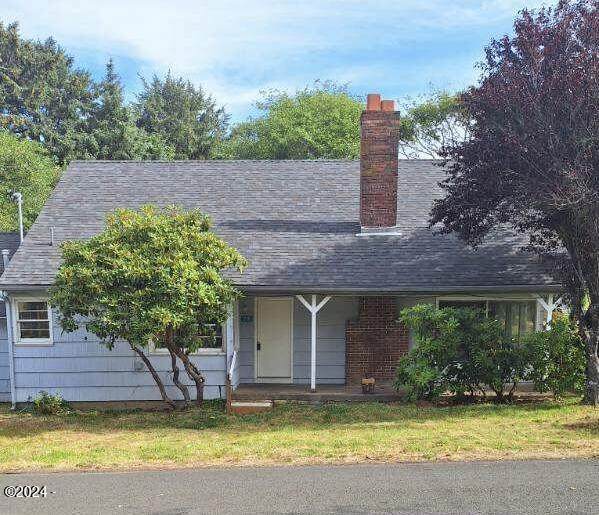 215 Stevens Street - Photo 1