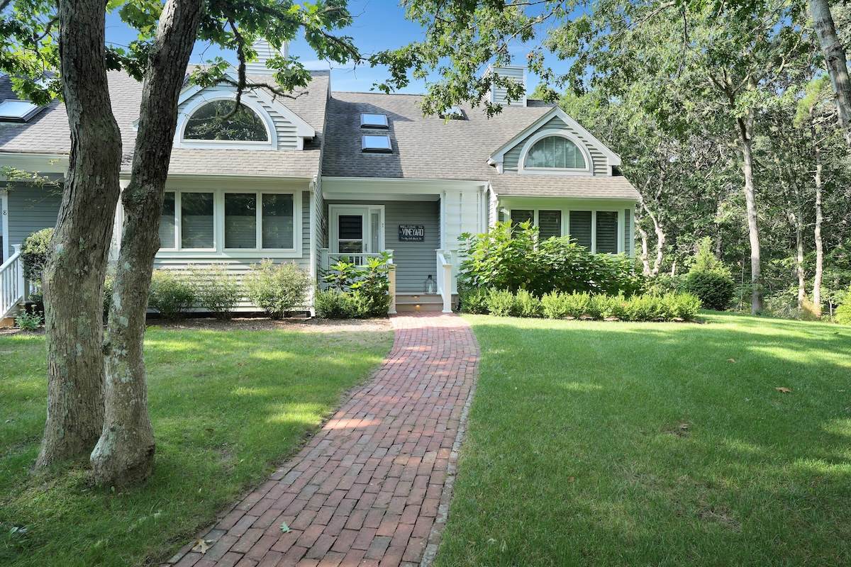 7 Meetinghouse Village Way - Photo 1