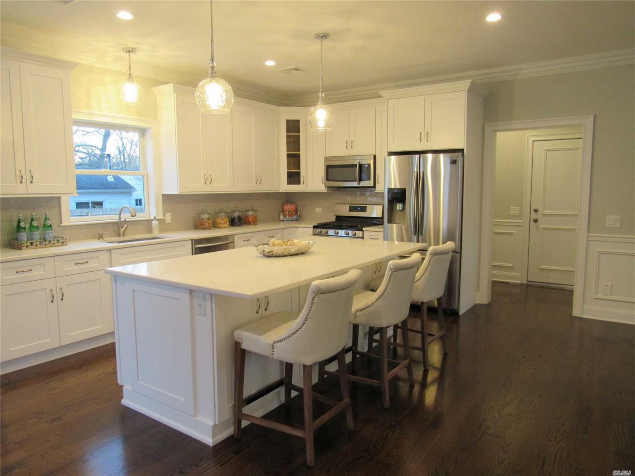 10 Cleveland Ave - Photo 1