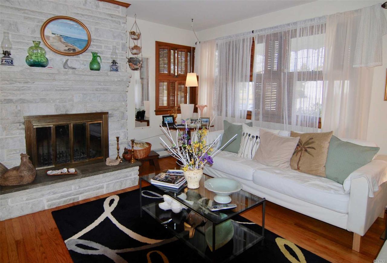 1130 Clearview Ave - Photo 1
