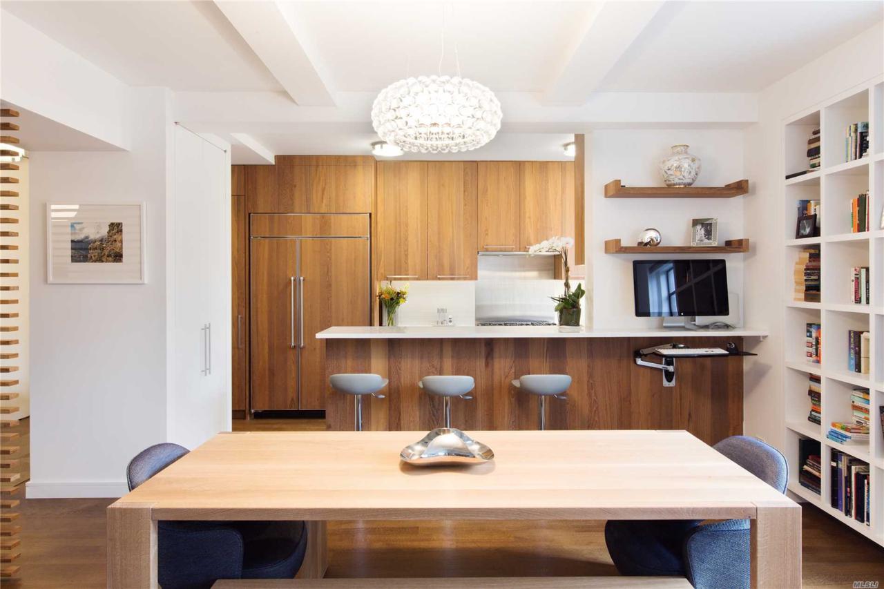 10 Holder Place - Photo 1
