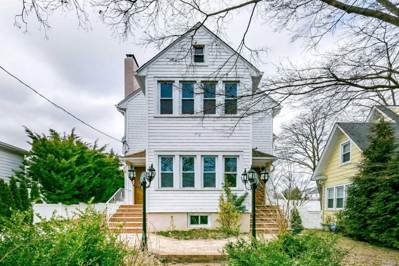 79 Onderdonk Ave - Photo 1