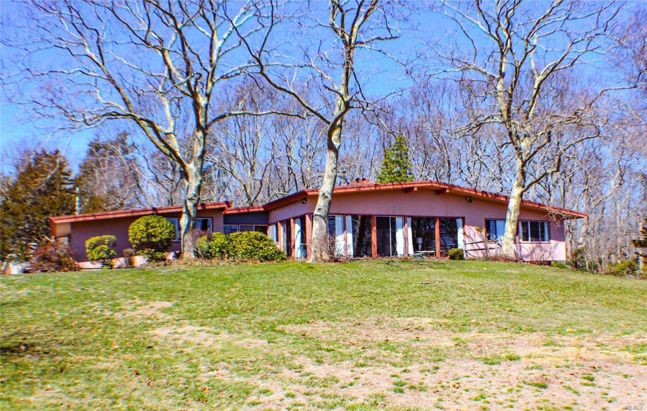 189 Old Harbor Rd - Photo 1