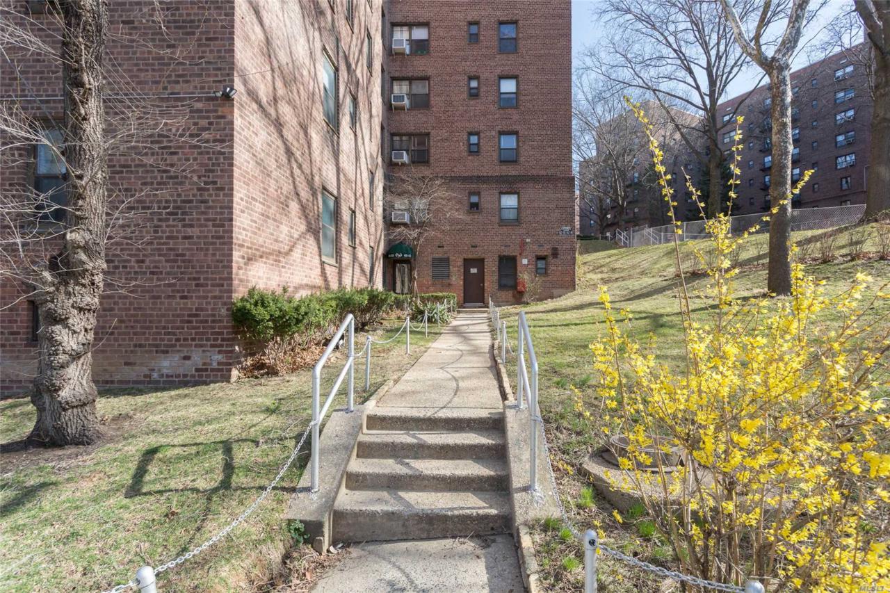 62-15 53 Ave - Photo 1