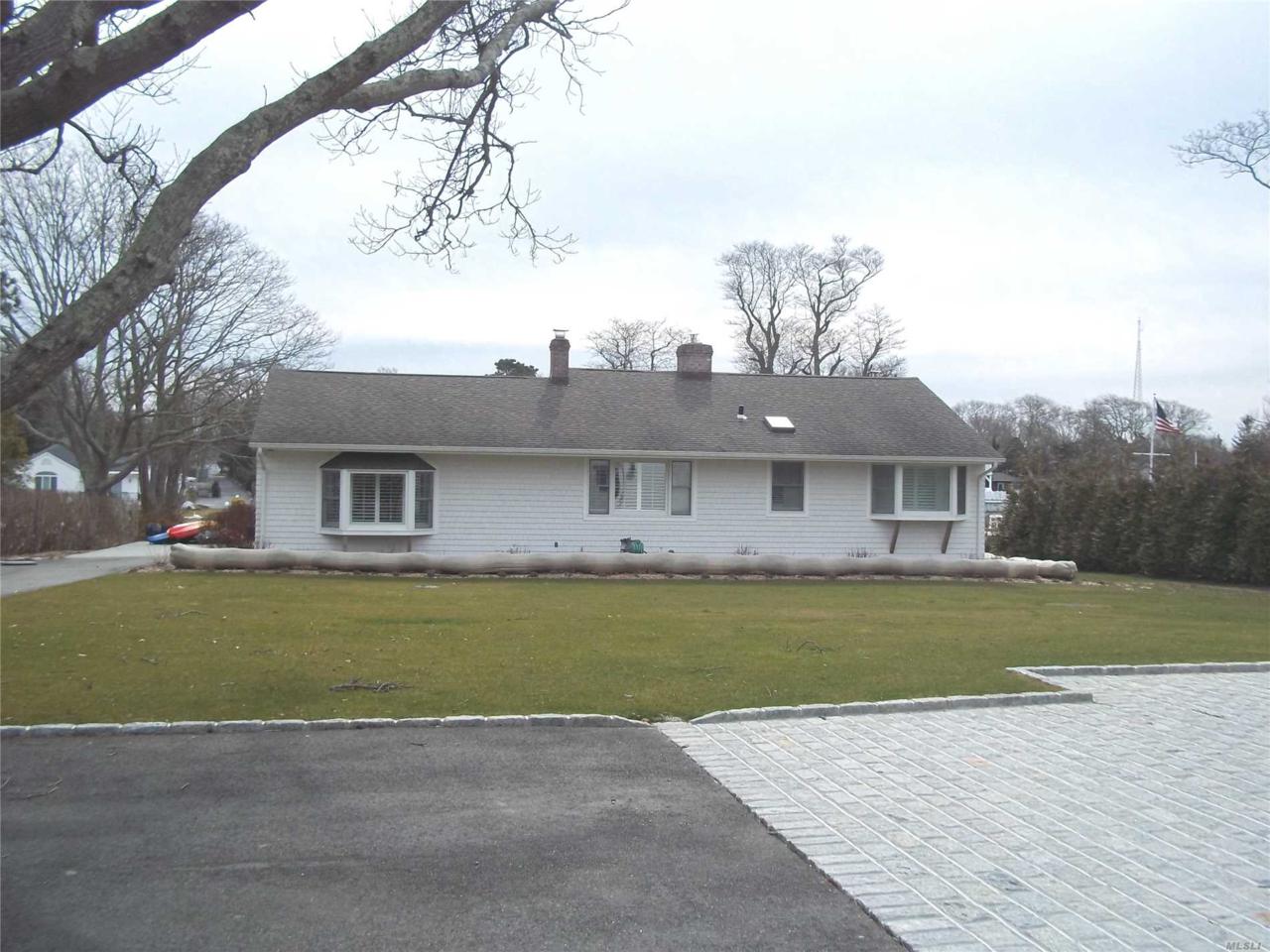 15 Gardners Ln - Photo 1