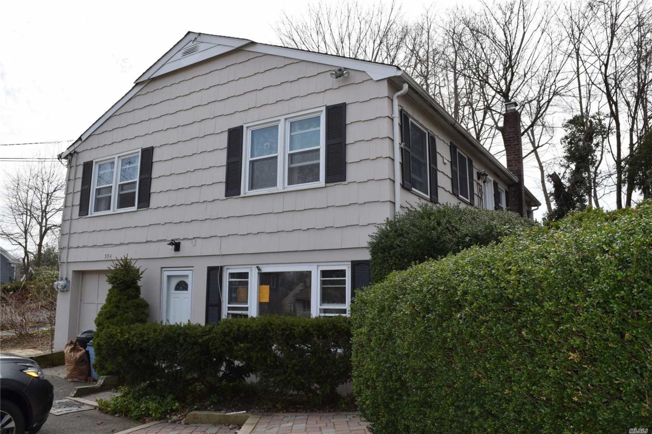 594 Main St - Photo 1