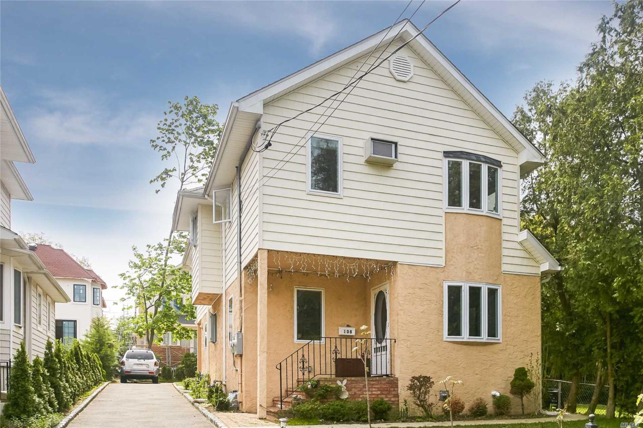 108 Van Nostrand Ave - Photo 1