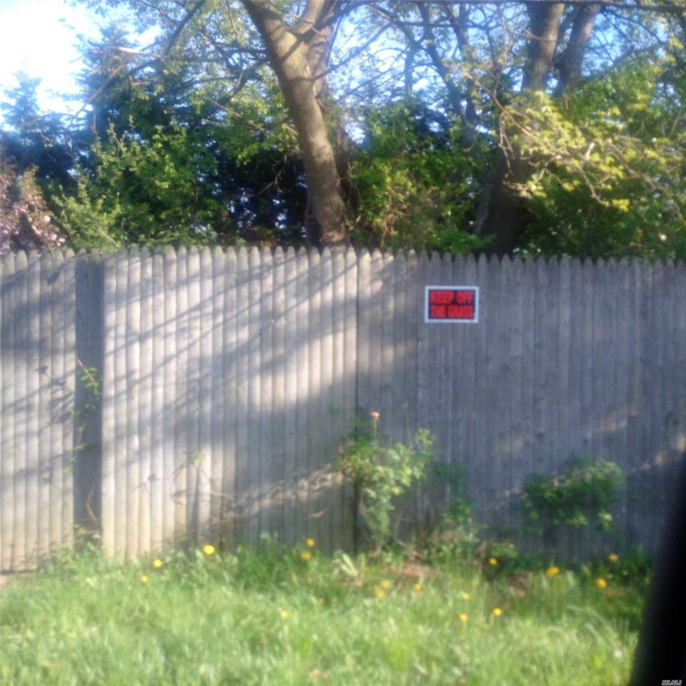 A Feustal St - Photo 1