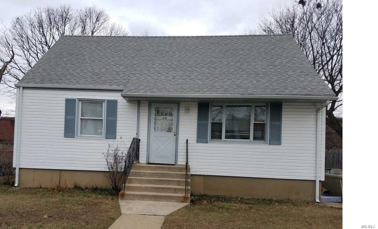 19 Circle Dr - Photo 1