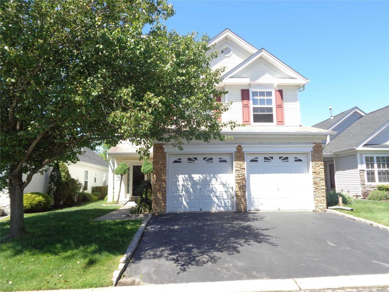 15 Madison Cir - Photo 1