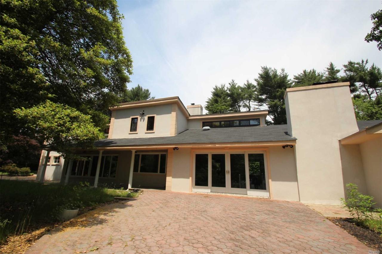 549 Woodbury Rd - Photo 1