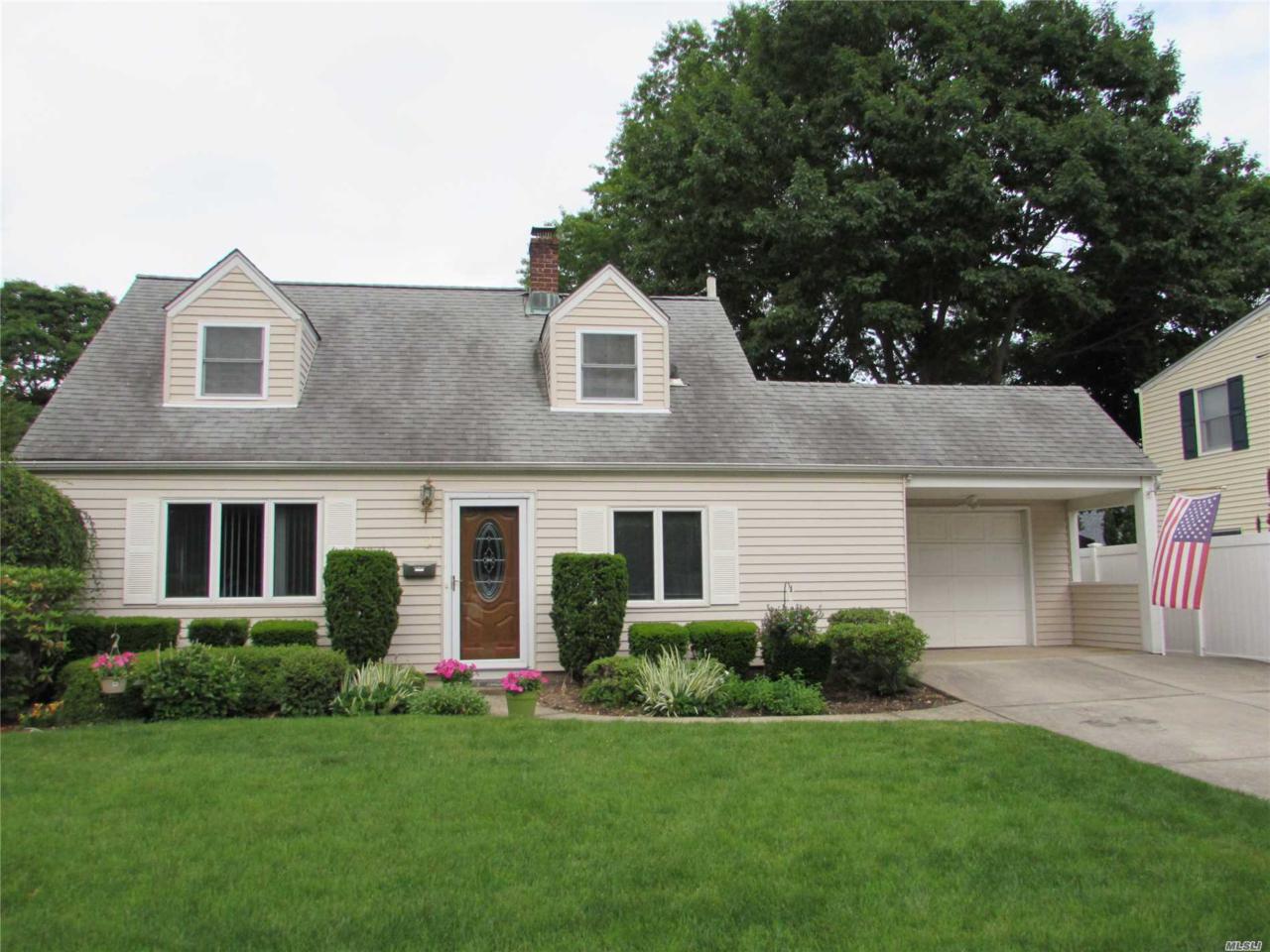 11 Aldin Ln - Photo 1