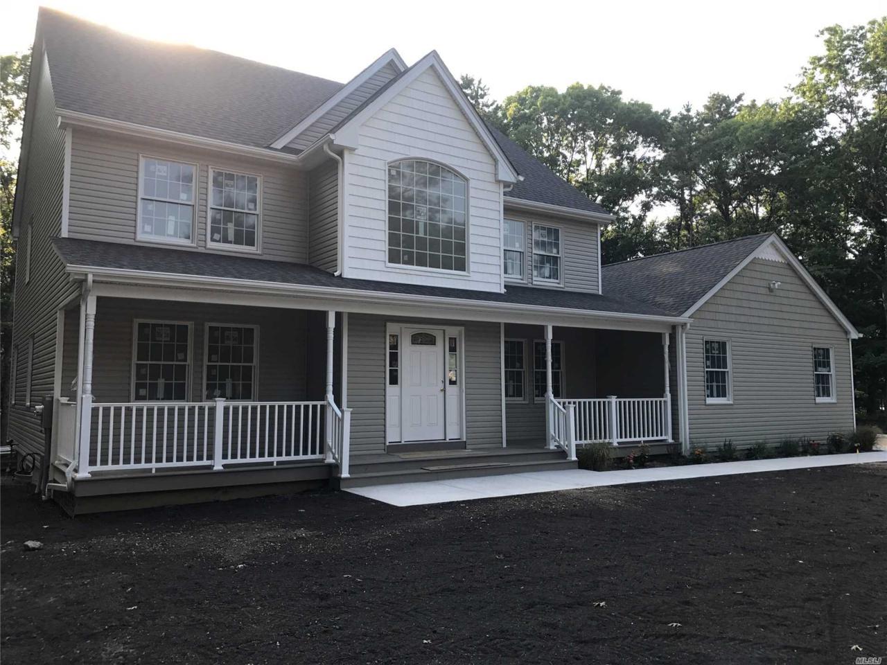 38 Pine Bark Rd - Photo 1