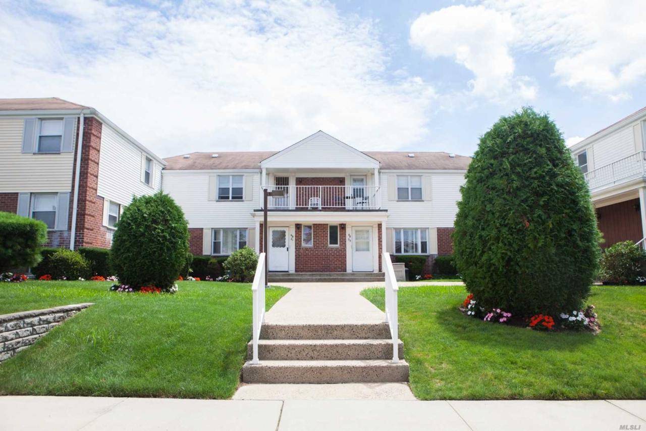 68-25 Cloverdale Ln - Photo 1