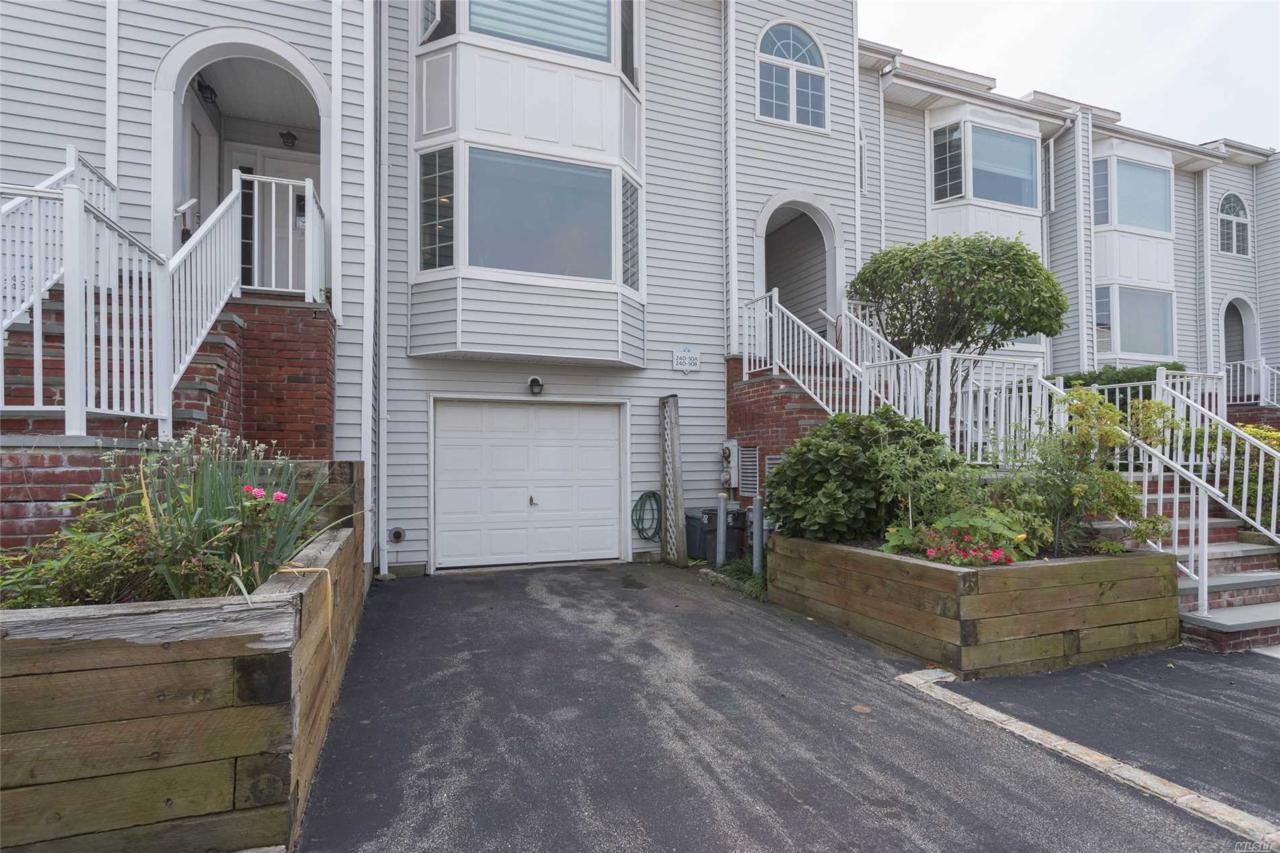240-50 Oak Park Dr - Photo 1
