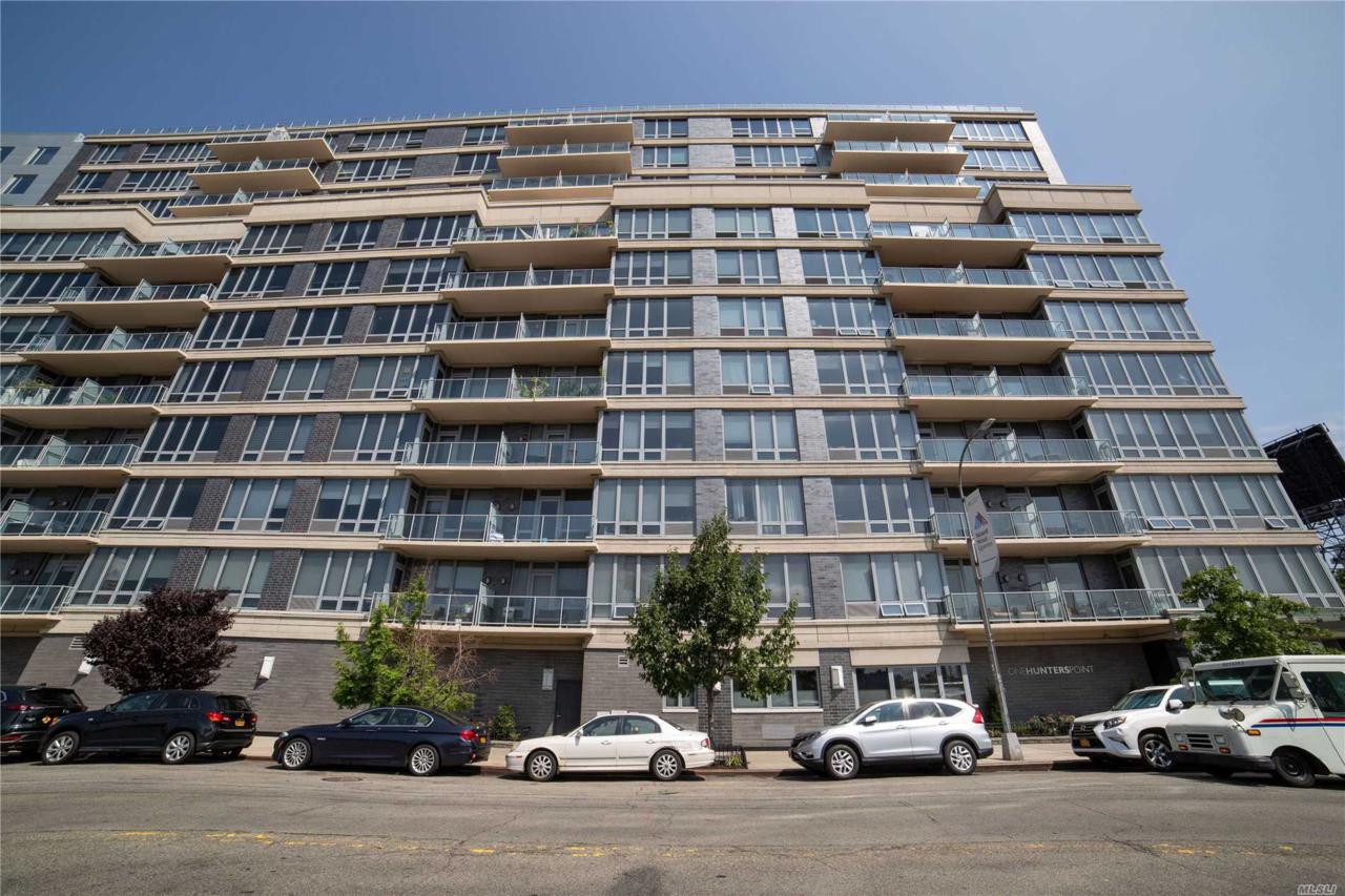 549 Borden Ave - Photo 1