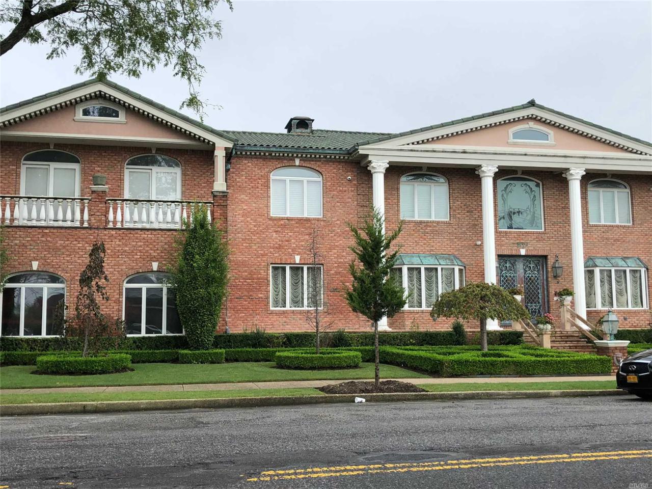 87-07 158th Ave - Photo 1