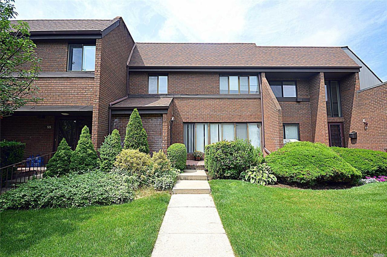 53 Oldfield - Photo 1