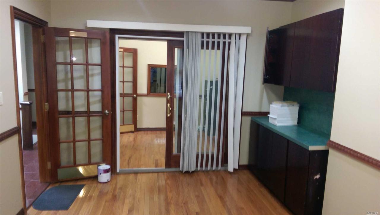 79-26 Jamaica Ave - Photo 1