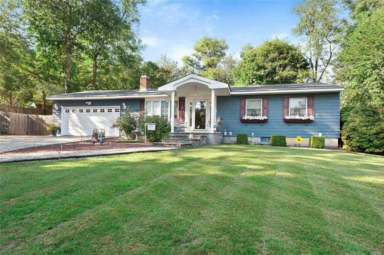 20F Ferry Rd - Photo 1