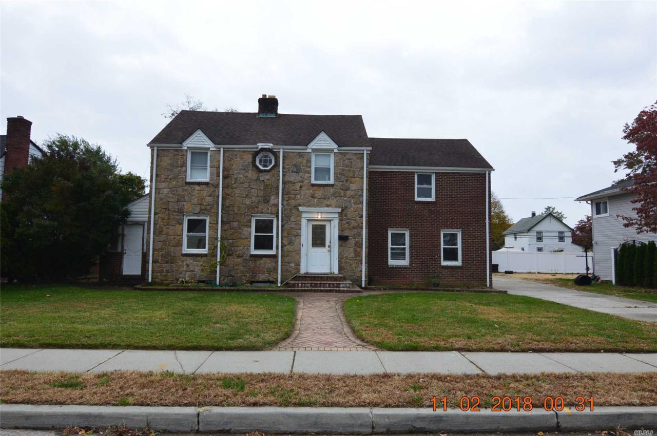 6 Angevine Ave - Photo 1
